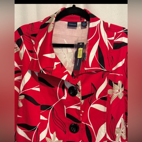 NWT Westbound Womens Jacket Red Stretch Floral Jumbo Black Buttons Plus Size 1X - Picture 3 of 10